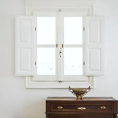 בית נופש 3-room Family With Massive Pool, Location, Seconds From Cliff! אימרוביגלי