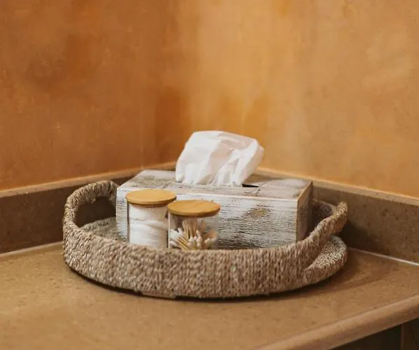 3-room, 3-bath Family With Massive Pool, Location, Seconds From Cliff! Casa de Férias Imerovigli (Santorini)