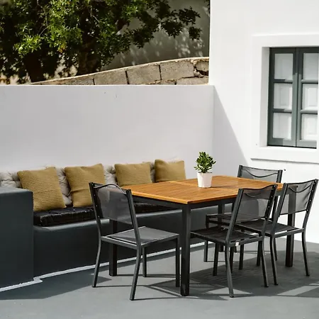 3-room Family With Massive Pool, Location, Seconds From Cliff! * Imerovigli (Santorini)