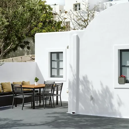 3-room Family With Massive Pool, Location, Seconds From Cliff! Holiday home