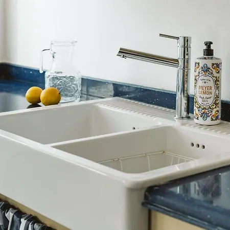 3-room, 3-bath With Massive Pool, Location, Seconds From Cliff! Σπίτι διακοπών *