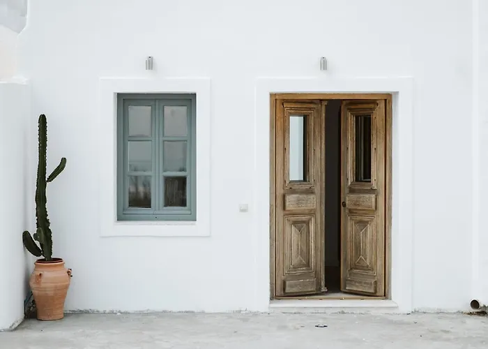 3-room, 3-bath Family With Massive Pool, Location, Seconds From Cliff! בית נופש אימרוביגלי