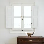 펜션 3-room, 3-bath Family With Massive Pool, Location, Seconds From Cliff! 이메로비글리