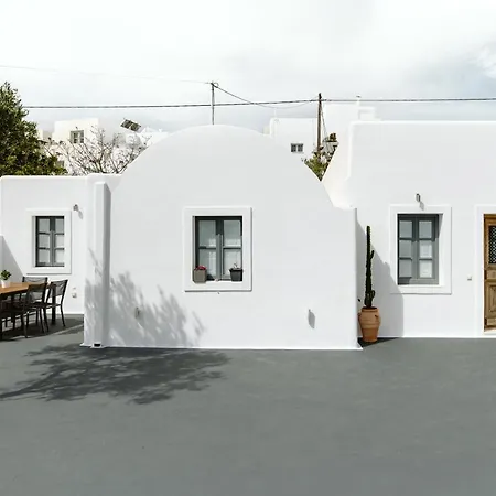 3-room, 3-bath With Massive Pool, Location, Seconds From Cliff! Vakantiehuis